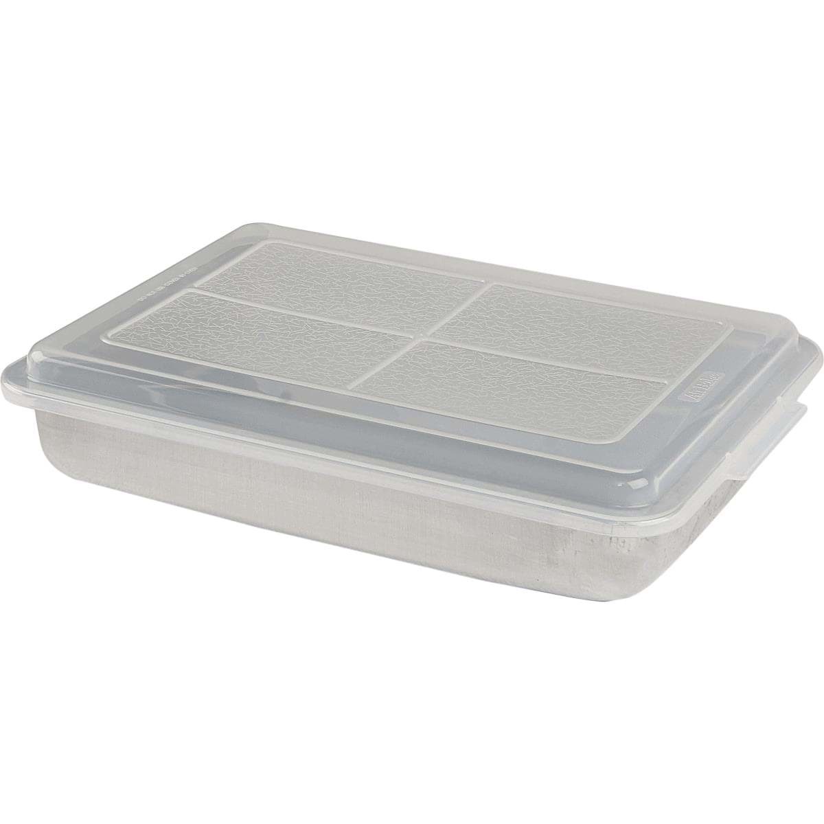 Picture of Mirro Covered Cake Pan